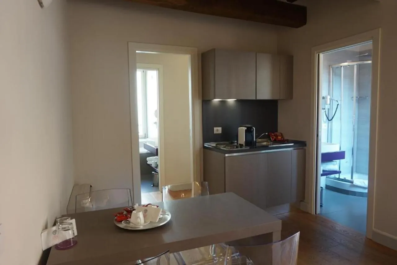 **** Hotel Trevi Palace Luxury Inn Roma Itália