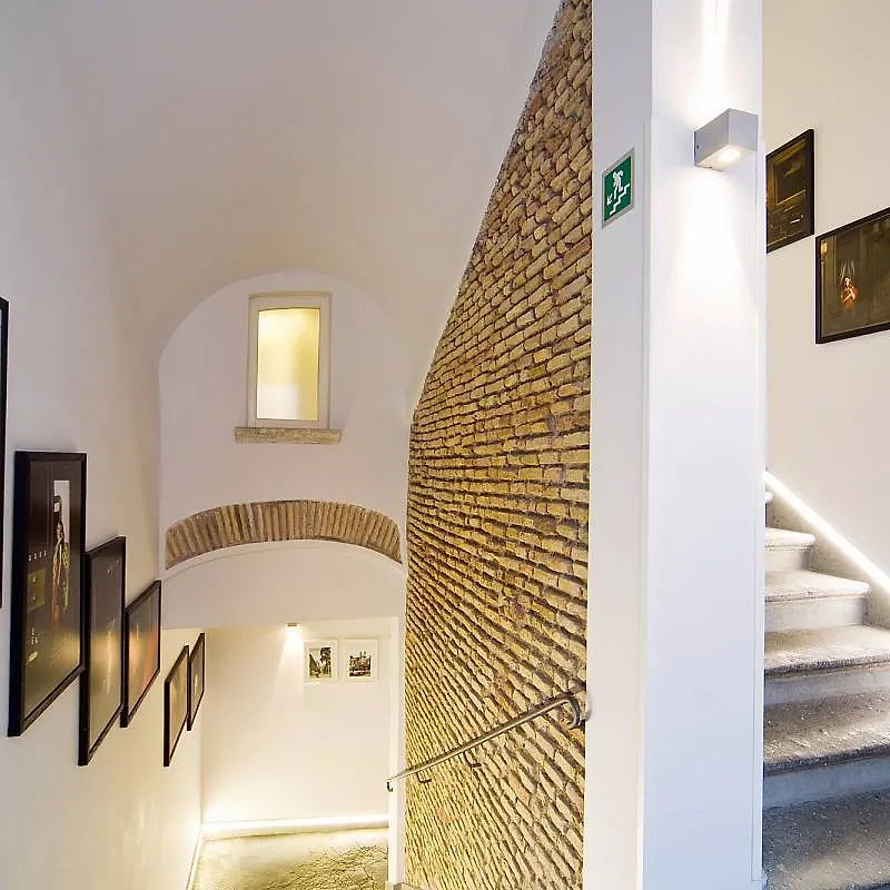 Trevi Palace Luxury Inn Roma Hotel